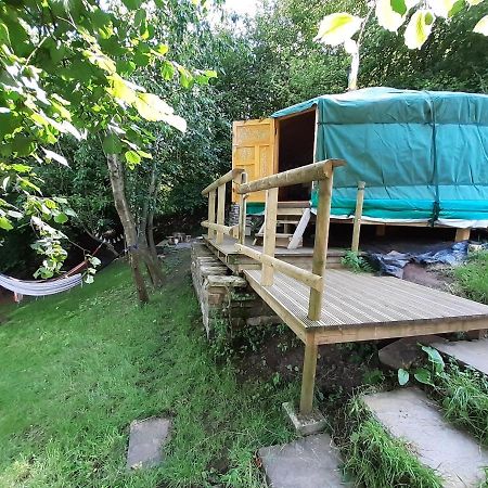 Oakdean Cottage Yurt Blakeney  Exterior photo