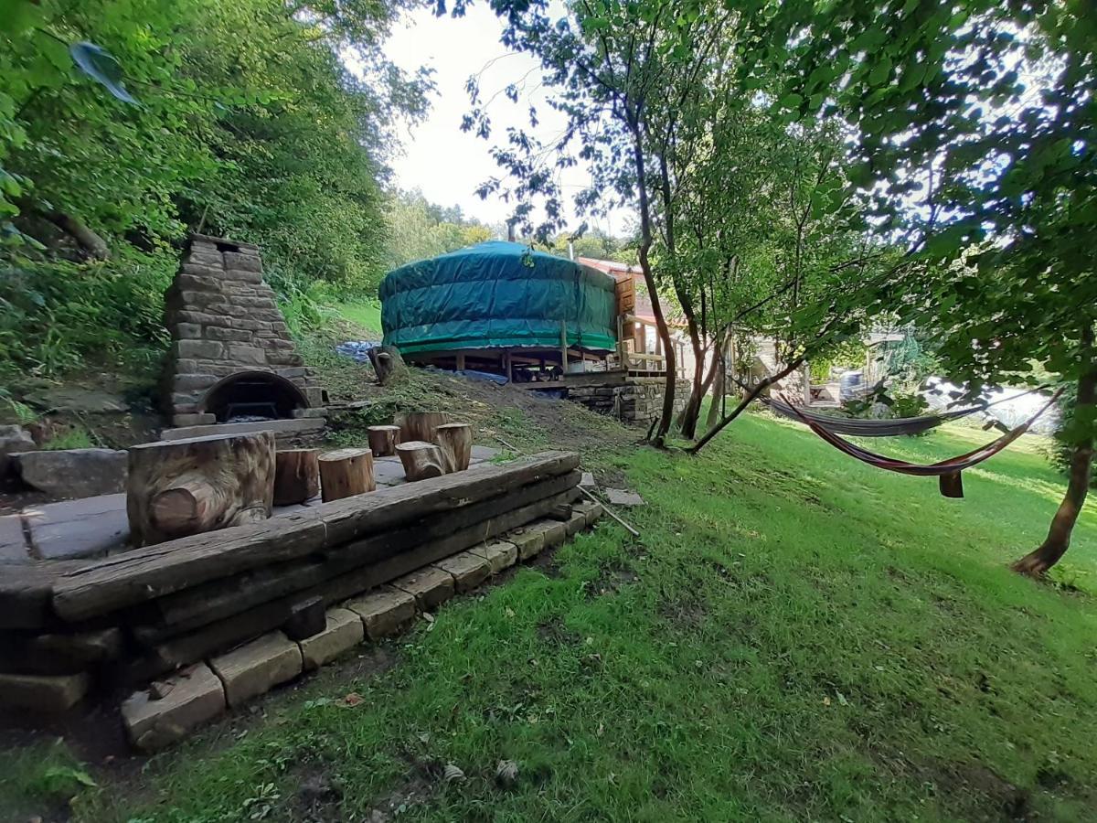 Oakdean Cottage Yurt Blakeney  Exterior photo